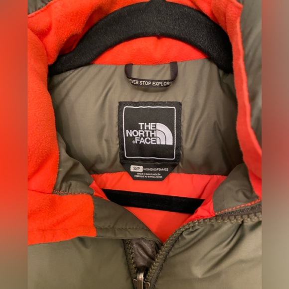 The North Face Down Puffer Vest S - Picture 3 of 3